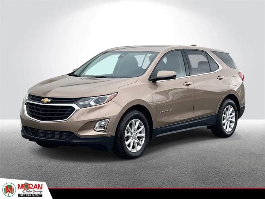 2019 Chevrolet Equinox LT photo 1