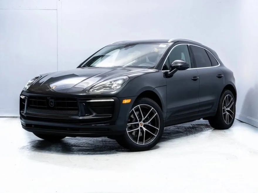 2025 Porsche Macan S photo 1