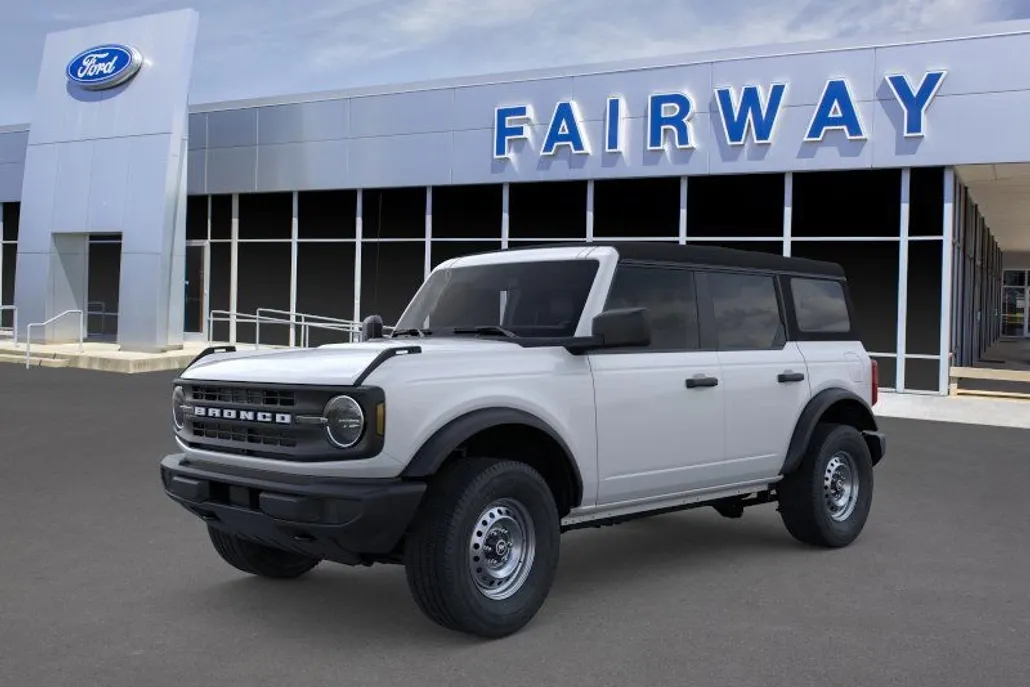 2025 Ford Bronco Base photo 1