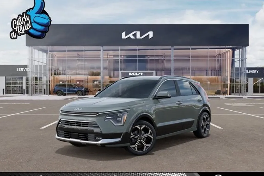 2025 Kia Niro SX Touring photo 1