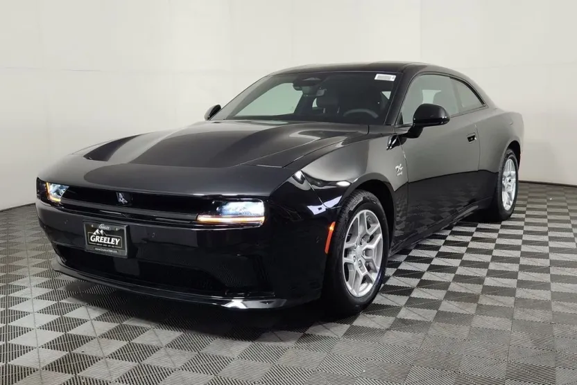 2025 Dodge Charger Daytona R/T AWD photo 1