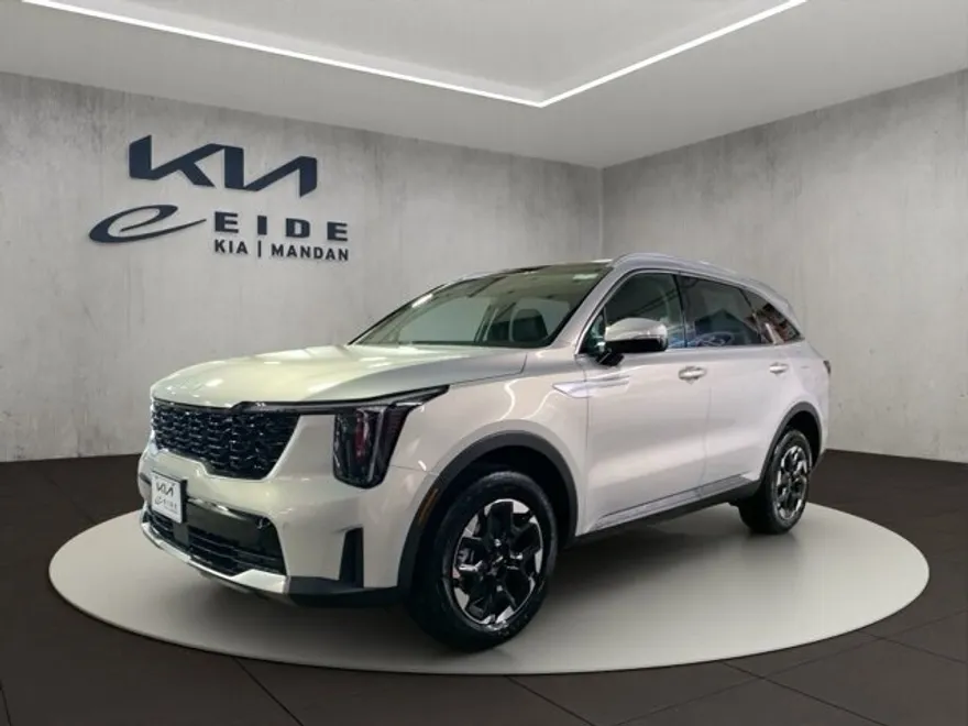 2026 Kia Sorento S photo 1