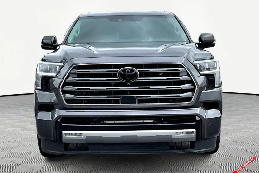 2023 Toyota Sequoia Limited photo 1