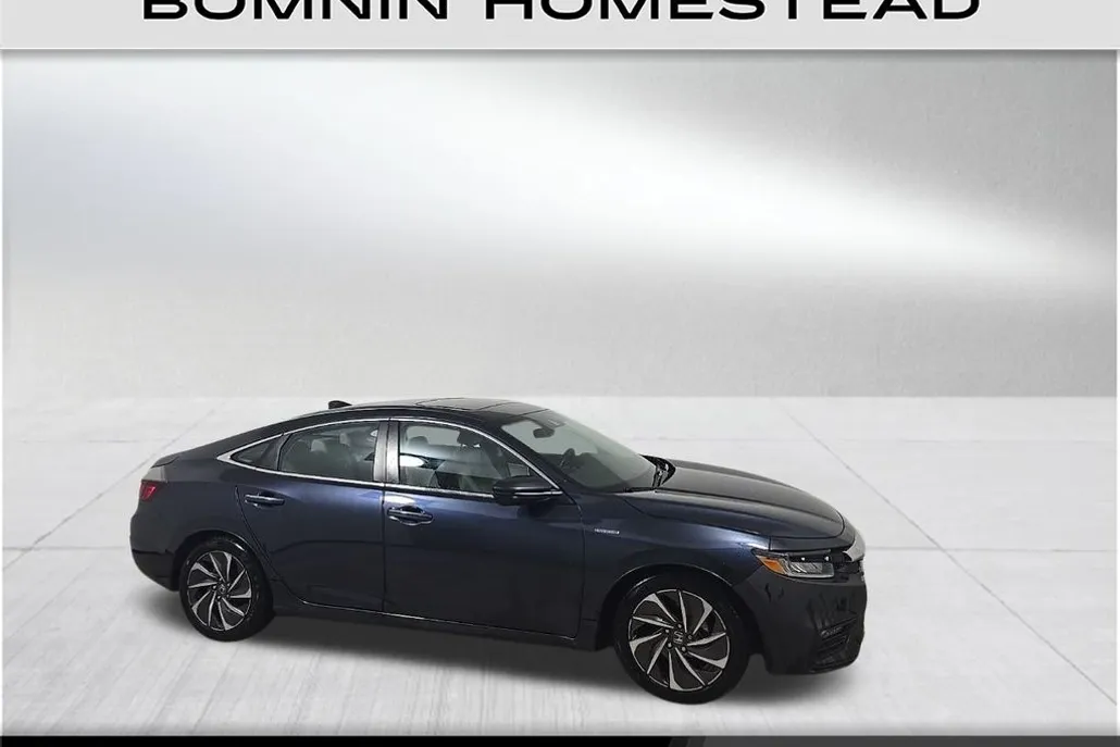 2022 Honda Insight Touring photo 1