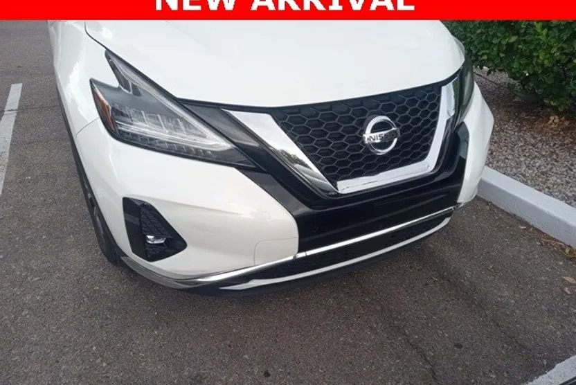 2019 Nissan Murano SV photo 1