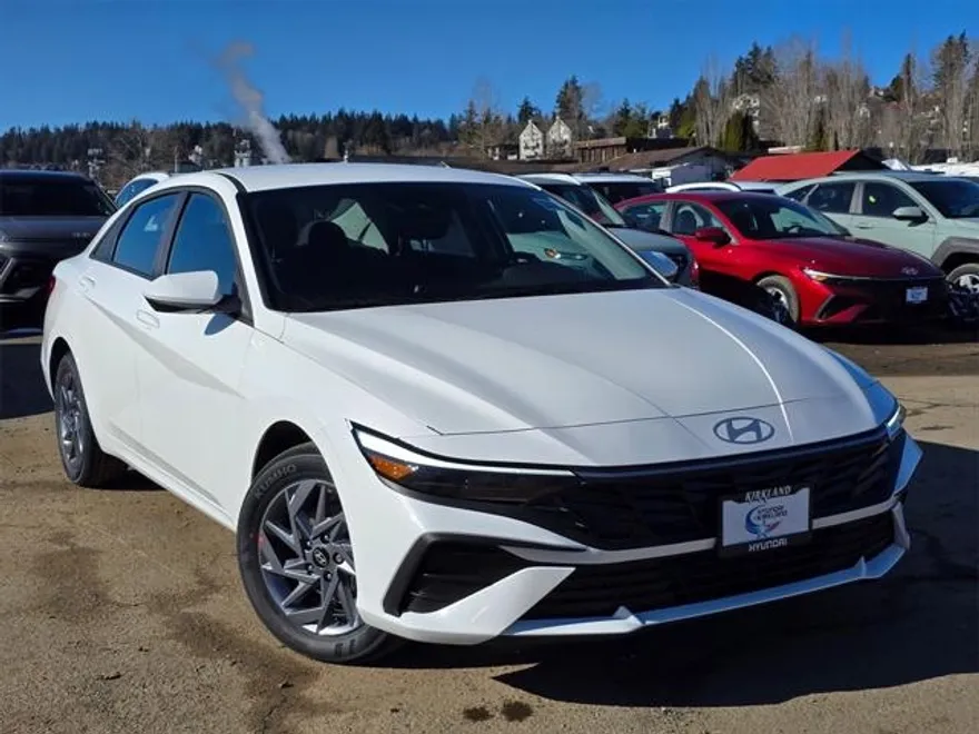 2025 Hyundai Elantra Hybrid Blue photo 1