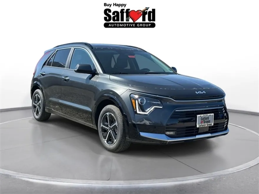 2025 Kia Niro SX photo 1