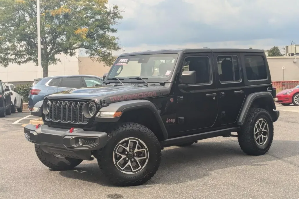 2024 Jeep Wrangler Rubicon photo 1