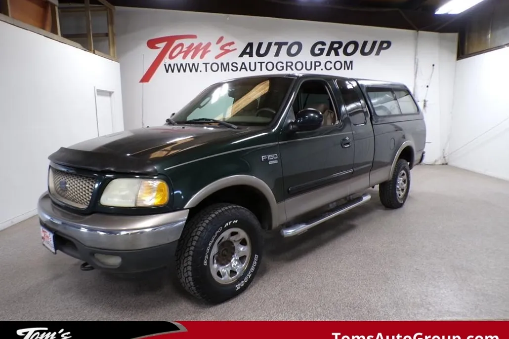 2002 Ford F-150 Lariat photo 1