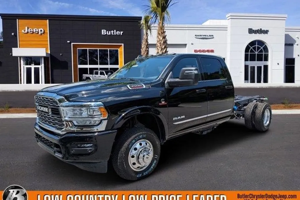 2024 Ram 3500 Limited photo 1