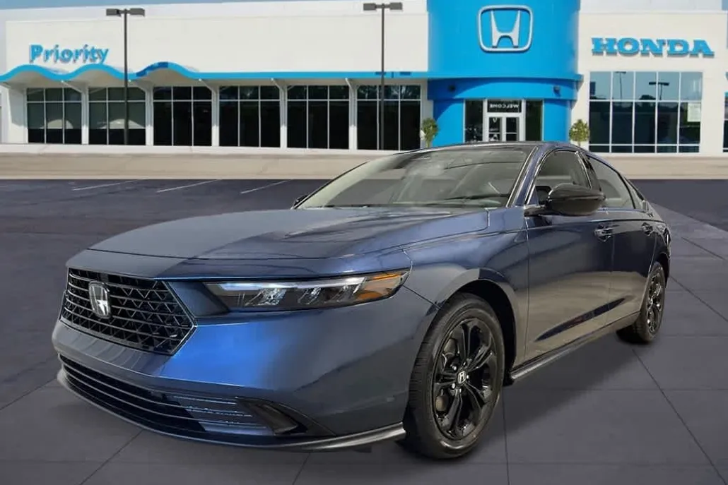 2025 Honda Accord SE photo 1