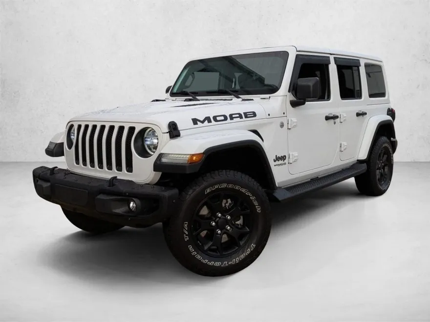 2019 Jeep Wrangler Unlimited Sahara photo 1