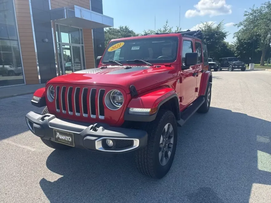 2021 Jeep Wrangler Unlimited Sahara photo 1