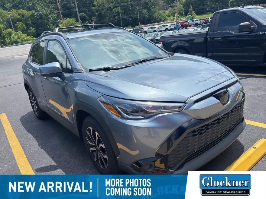 2023 Toyota Corolla Hybrid SE photo 1