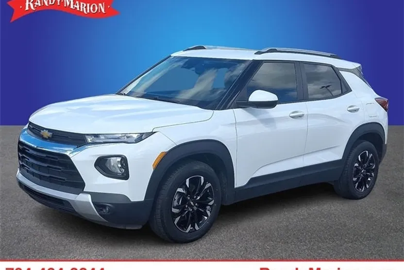 2022 Chevrolet Trailblazer LT photo 1
