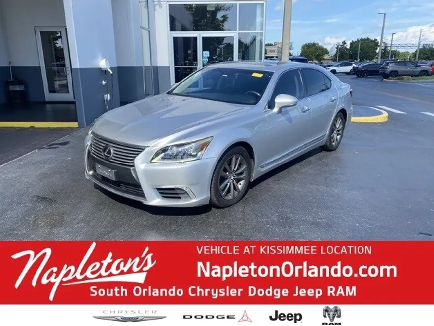 2016 Lexus LS 460 photo 1