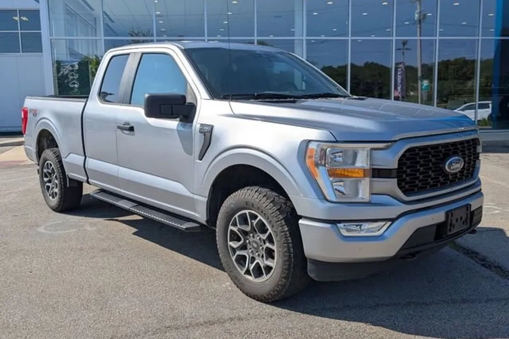 2021 Ford F-150 XL photo 1