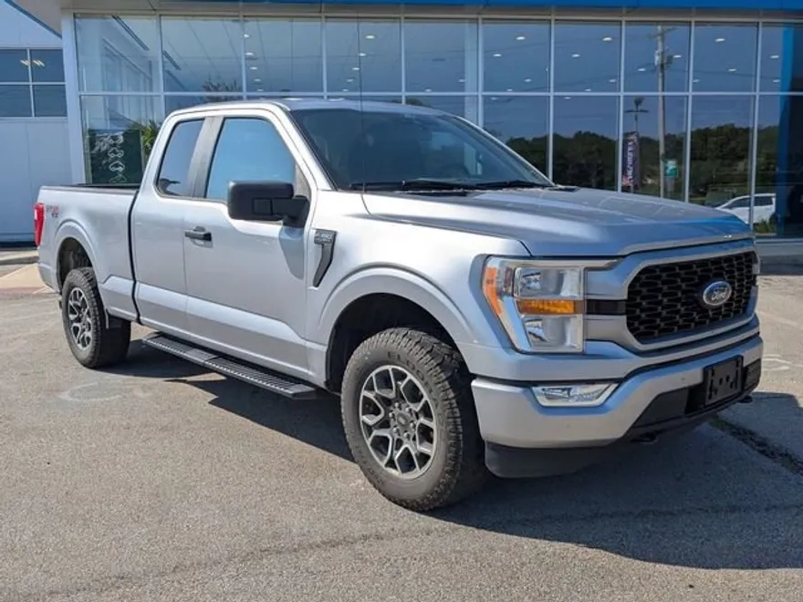 2021 Ford F-150 XL photo 1