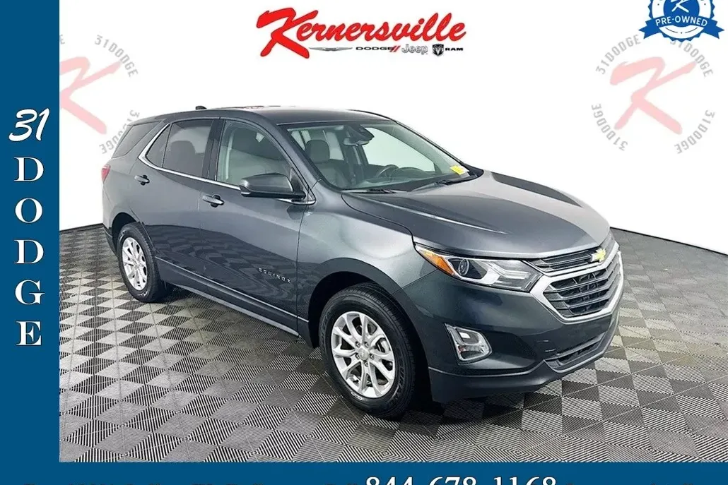 2020 Chevrolet Equinox LT photo 1