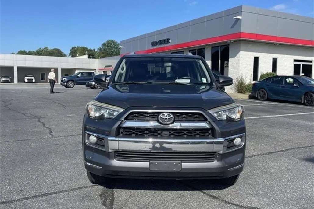 2014 Toyota 4Runner Limited photo 1