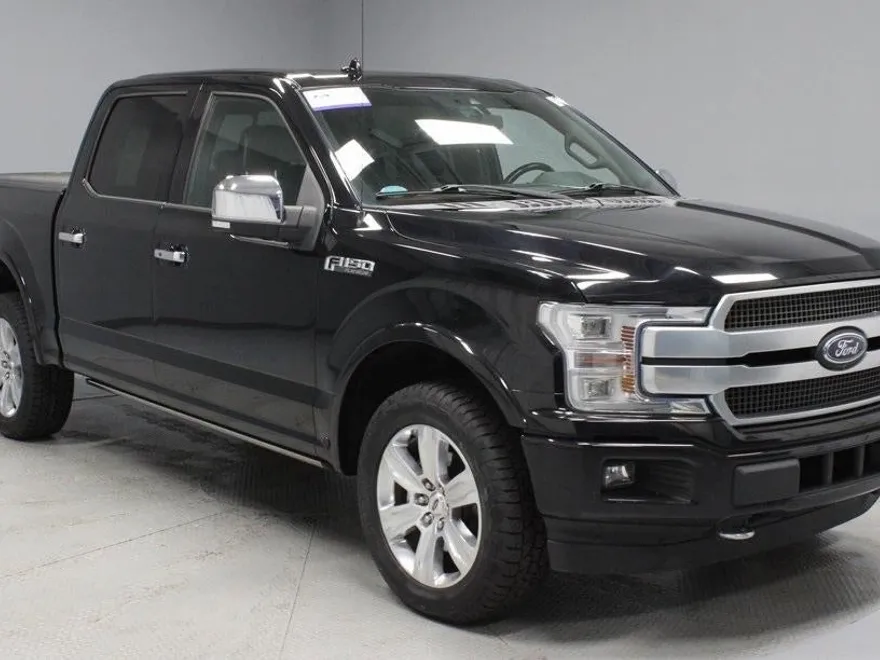 2018 Ford F-150 Platinum photo 1
