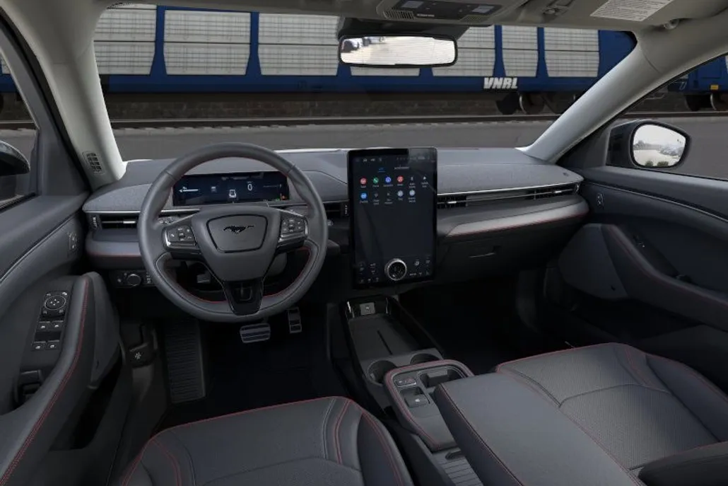 2025 Ford Mustang Mach-E Premium photo 1