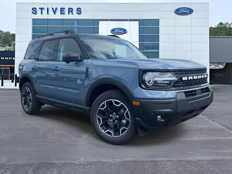 2025 Ford Bronco Sport Outer Banks photo 1