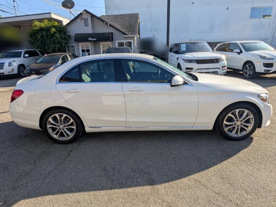 2015 Mercedes Benz C 300 photo 1