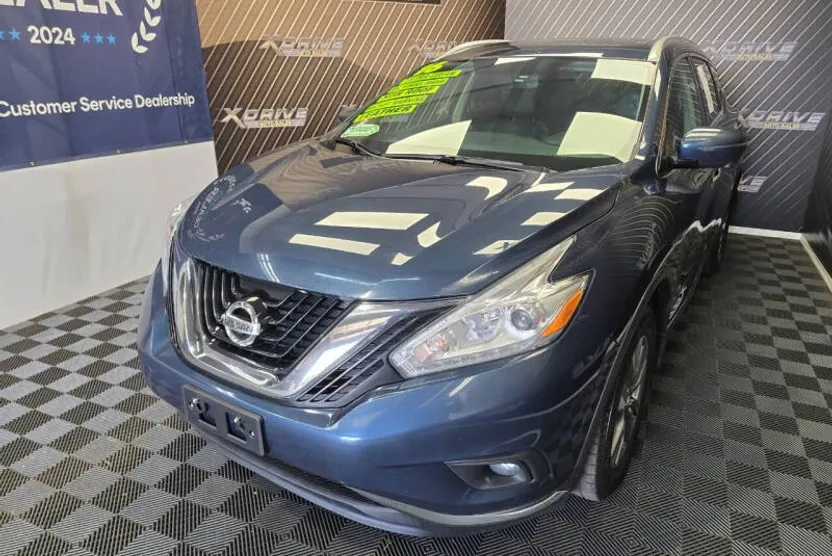 2016 Nissan Murano SL photo 1