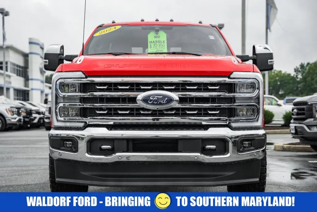2024 Ford F-350 Lariat photo 1