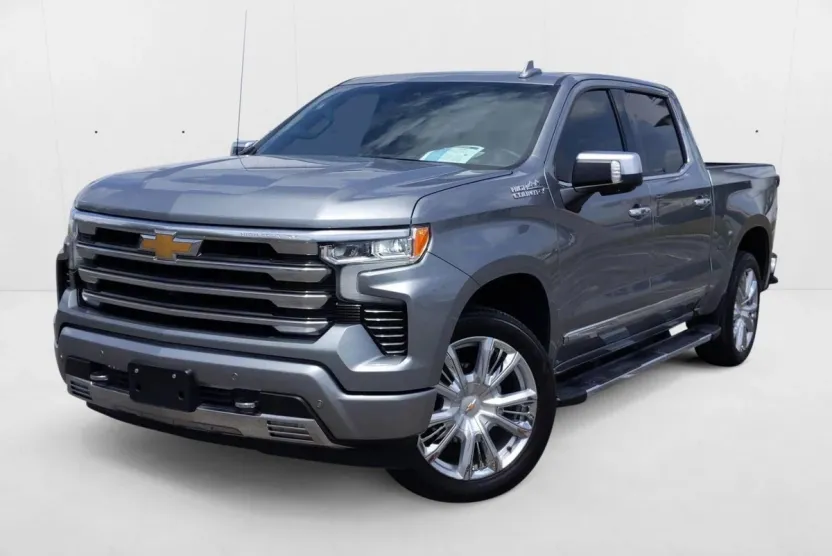 2024 Chevrolet Silverado 1500 High Country photo 1