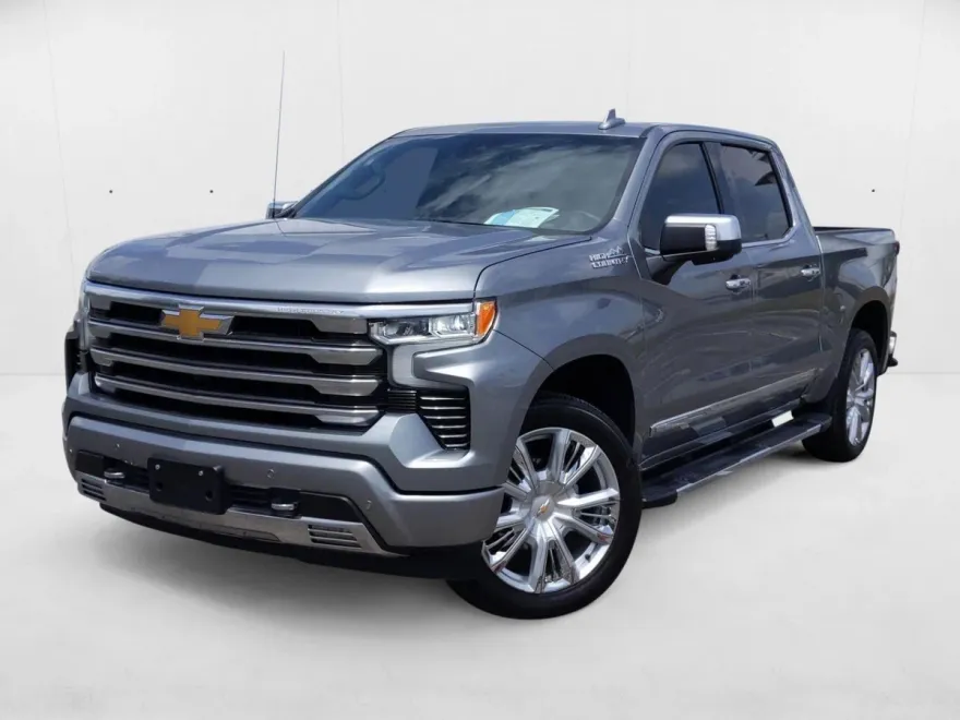 2024 Chevrolet Silverado 1500 High Country photo 1
