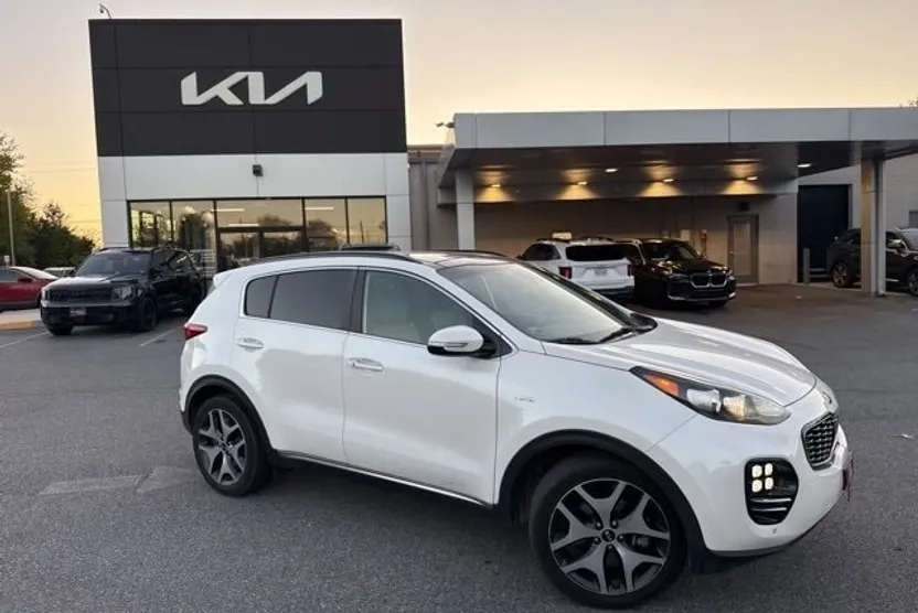 2019 Kia Sportage SX photo 1