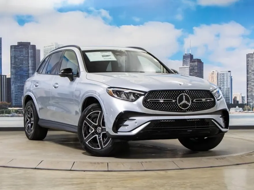 2025 Mercedes Benz GLC 300 4MATIC photo 1