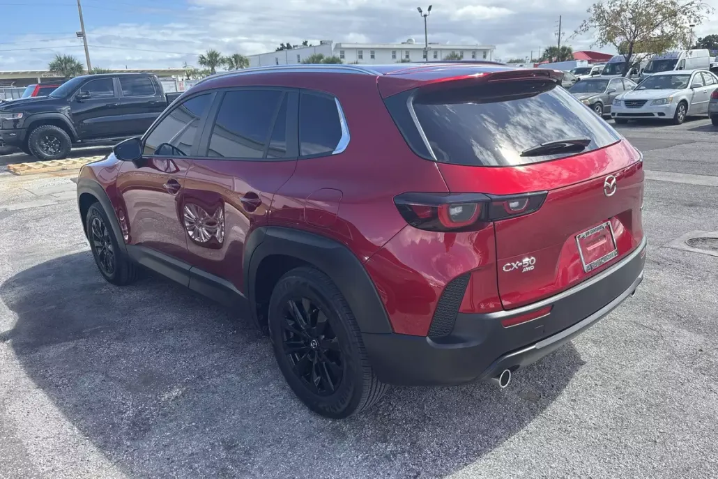 2024 Mazda CX-50 2.5 S Preferred photo 1