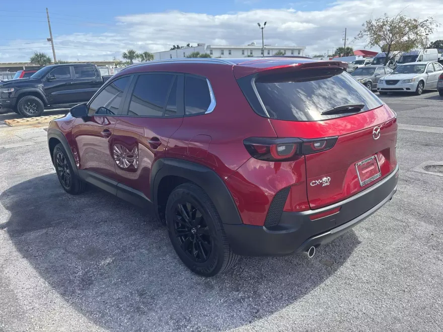 2024 Mazda CX-50 2.5 S Preferred photo 1