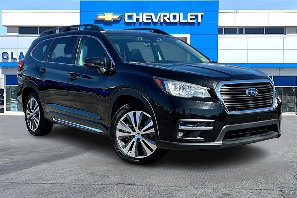 2019 Subaru Ascent Limited photo 1