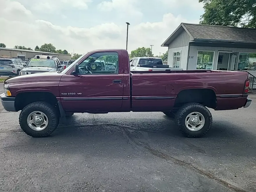 2001 Dodge Ram photo 1