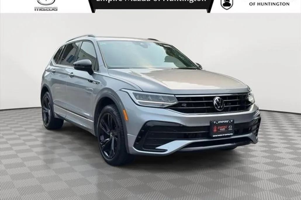 2023 Volkswagen Tiguan SE R-Line Black photo 1