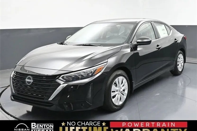 2025 Nissan Sentra S photo 1