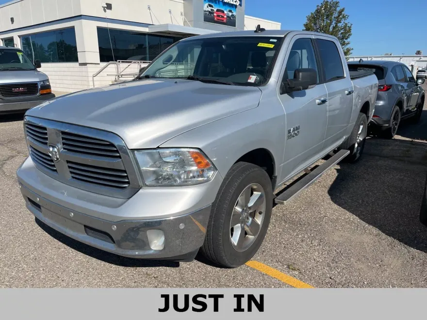 2018 Ram 1500 Big Horn photo 1