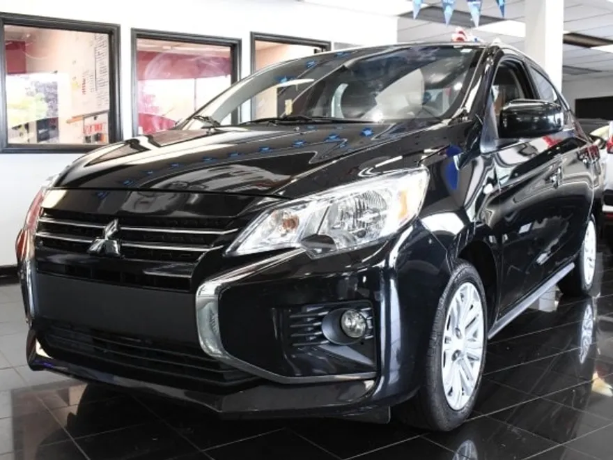 2023 Mitsubishi Mirage G4 ES photo 1
