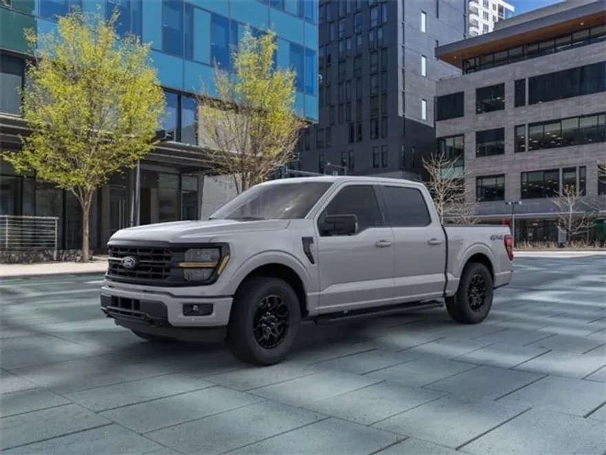 2024 Ford F-150 XLT photo 1