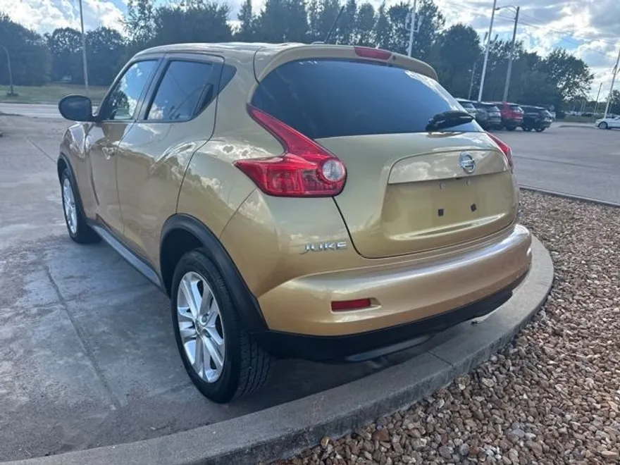 2014 Nissan Juke SL photo 1