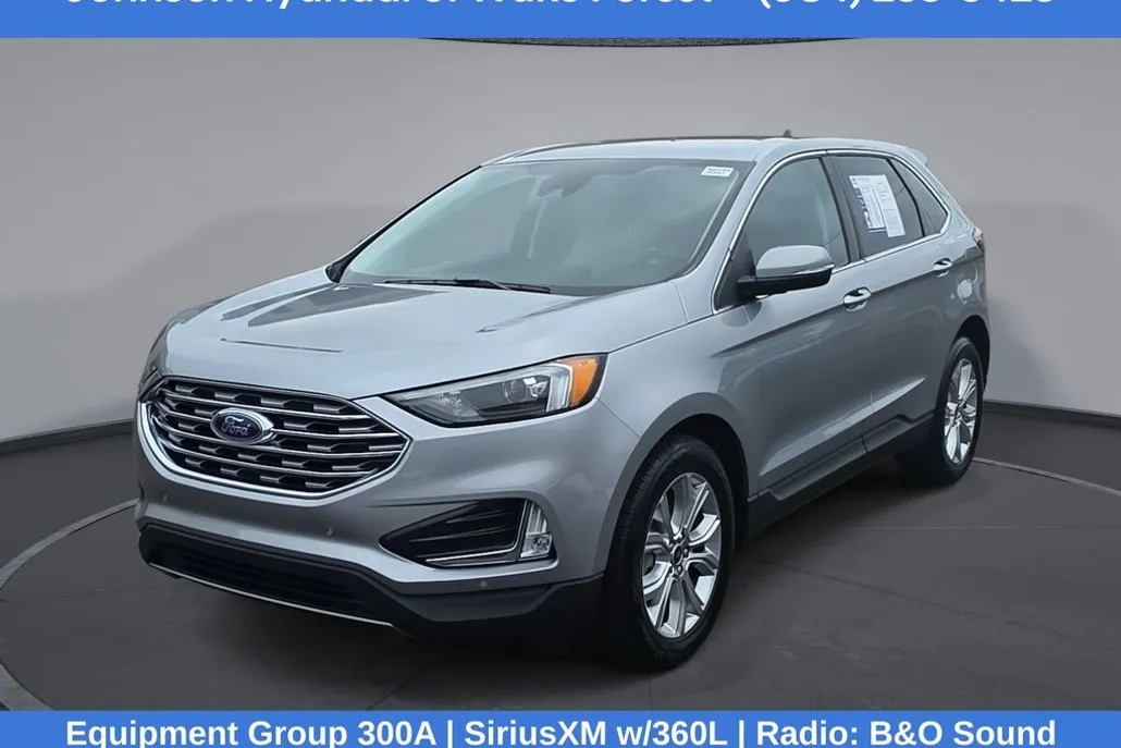 2024 Ford Edge Titanium photo 1