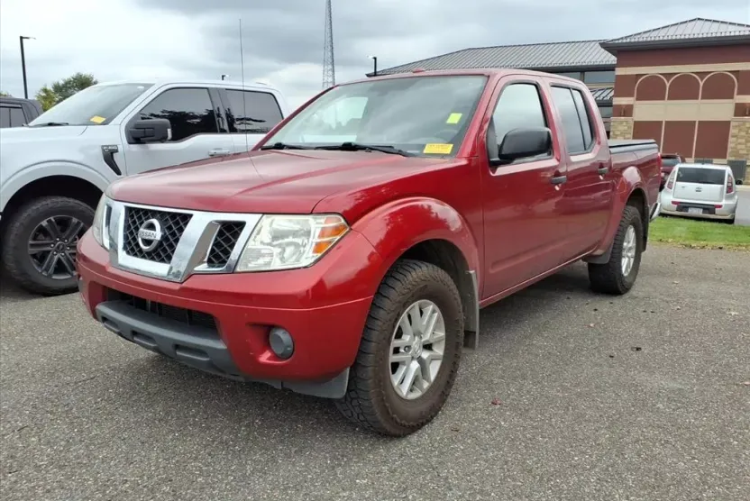 2014 Nissan Frontier SV photo 1