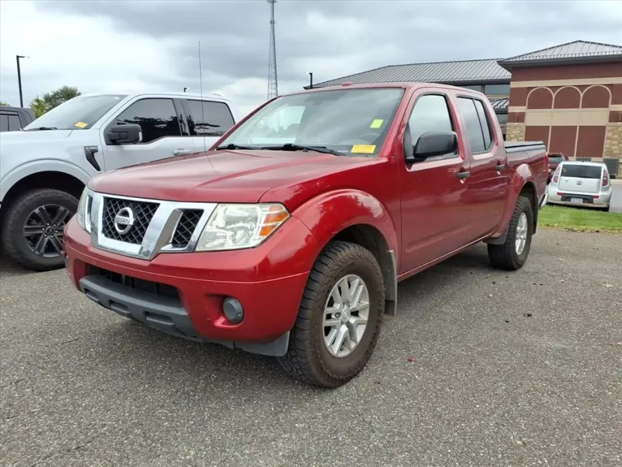 2014 Nissan Frontier SV photo 1