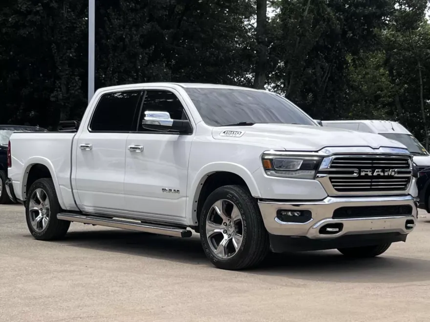 2022 Ram 1500 Laramie photo 1