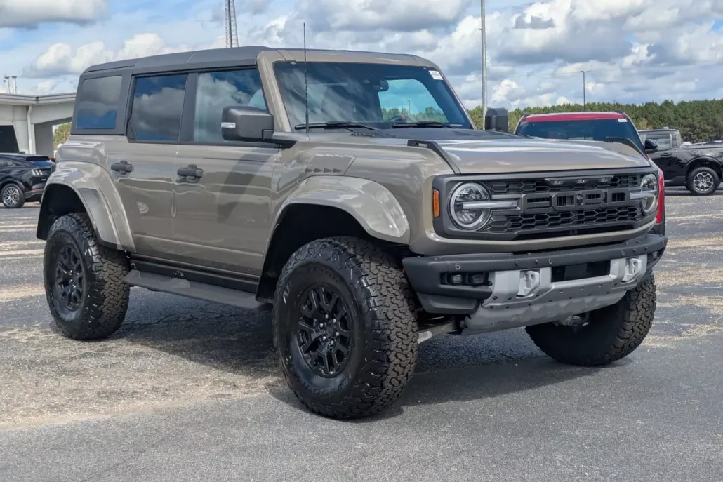 2025 Ford Bronco Raptor photo 1