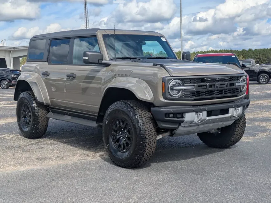 2025 Ford Bronco Raptor photo 1
